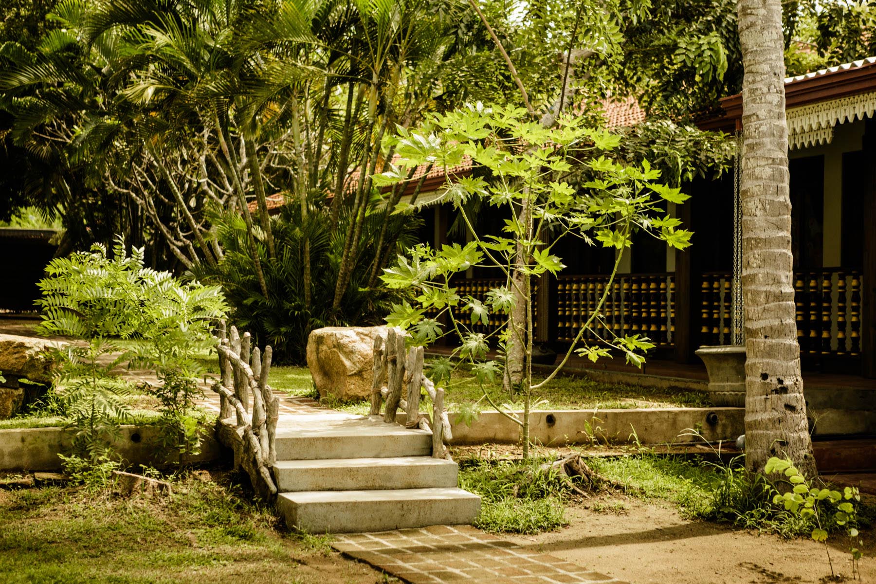 Thaulle-Resort-Sri-Lanka-Garden-Green-Philosophie-Ayurveda-C