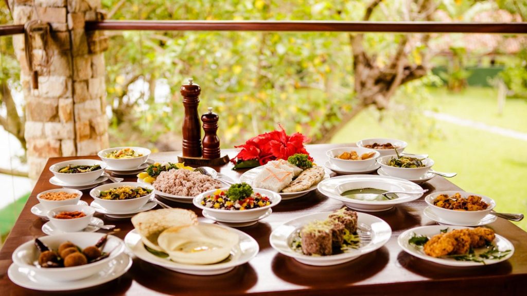 Drei mal tägliche ayurvedische Mahlzeiten im Thaulle Resort in Sri Lanka