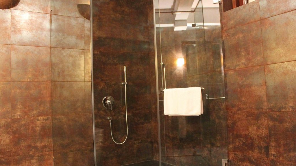 Superior Zimmer im Thaulle Ayurveda Resort mit Balkon und Blick ins Gruene